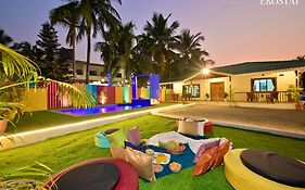 Ekostay - Blue Door Villa